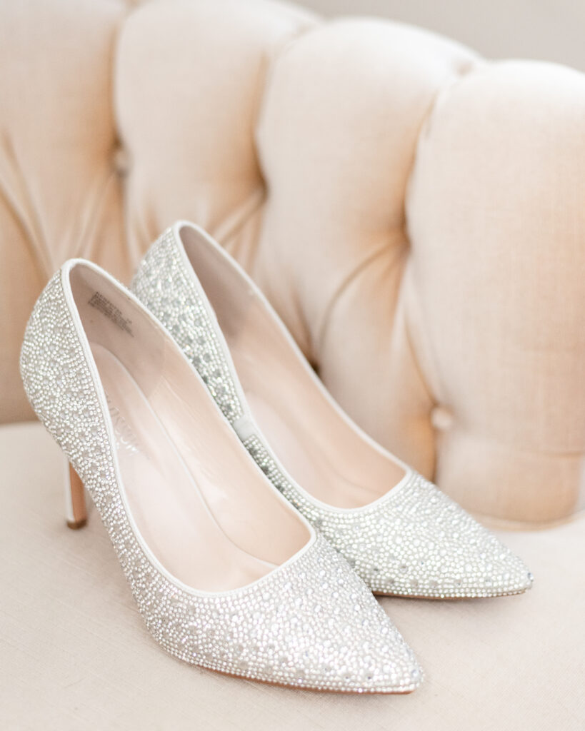 rhinestone pointed toe wedding shoes high heel